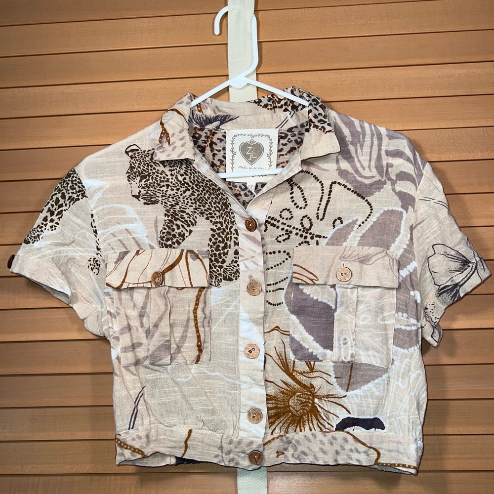 Z & L Cropped Top Safari Animal Print Linen Cotton Women’s size Medium